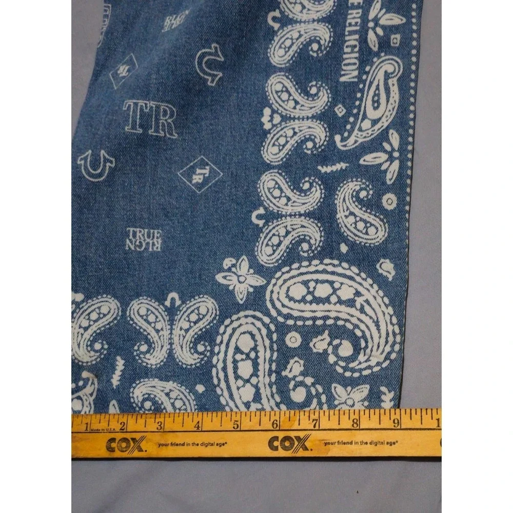 True Religion Men's Bobby Super T Discharge Bandana Sz 38W x 32L‎